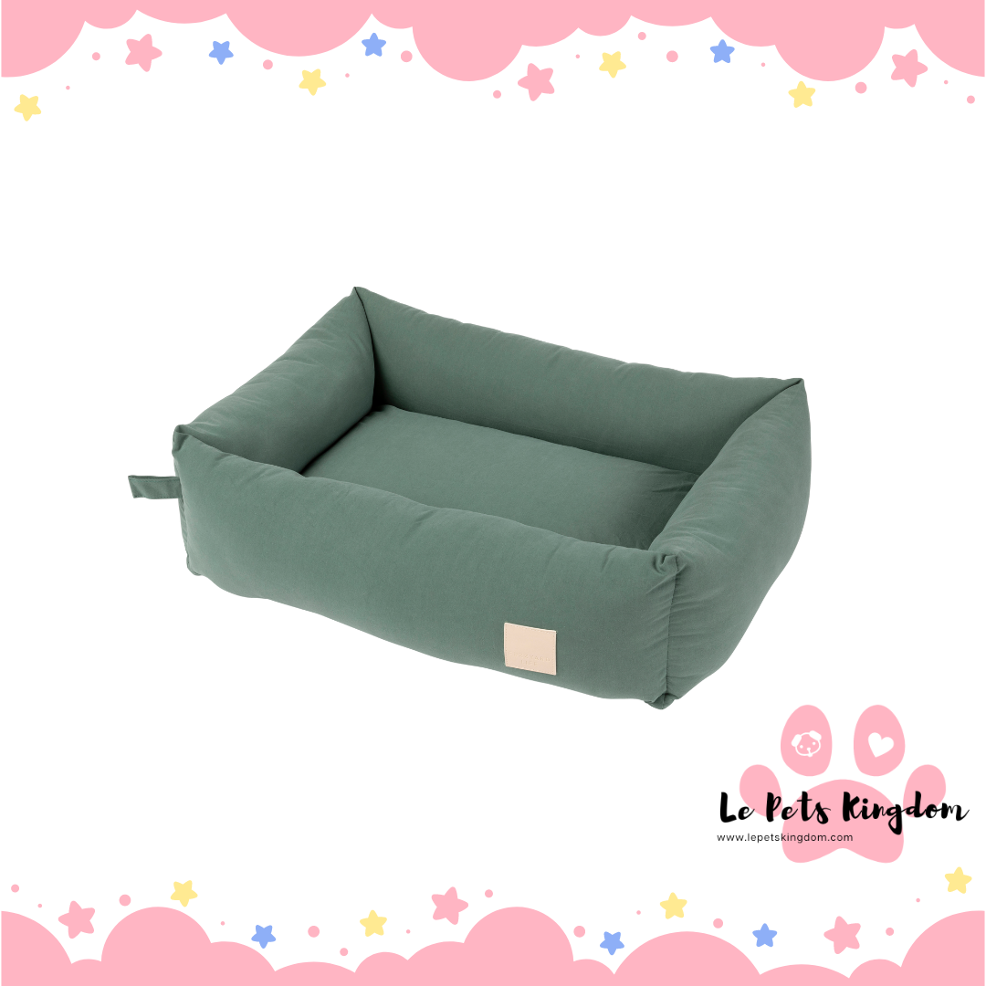 FuzzYard Life Lounge Dog Bed (Myrtle Green)